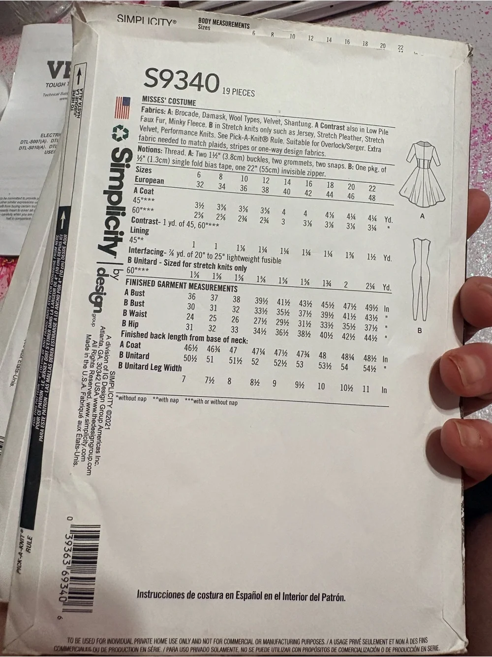 BN UNCUT SIMPLICITY 9341 R5 PLUS SIZE SEWING PATTERNS COSTUMES HALLOWEEN FORMAL